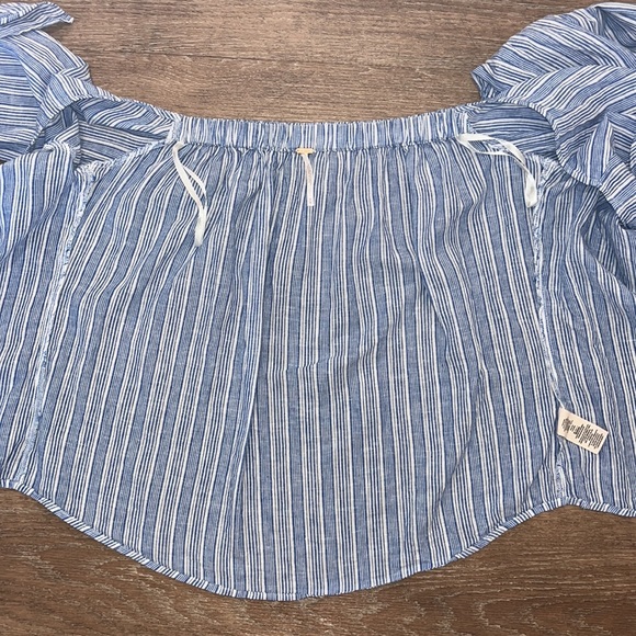 Free People Blue/White Striped Off-The-Shoulder Blouse Top - Picture 13 of 15
